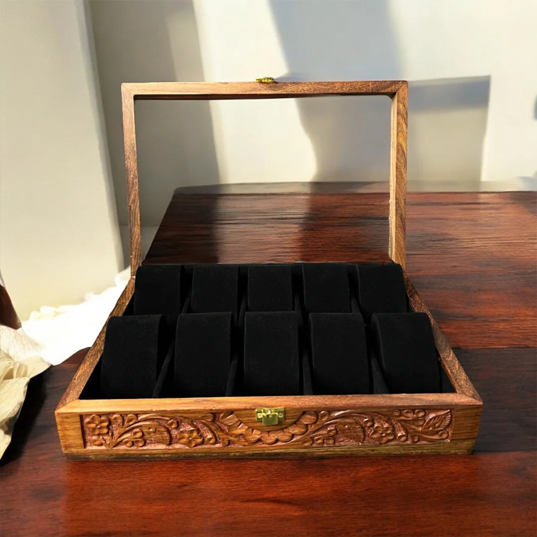 10 Watches – Carving – Glass Top – Black – Hard Pillows