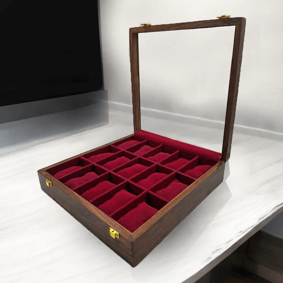 15 Watches – Plain – Glass Top