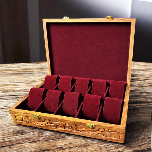 10 Watches – Carving – Wood Top – Hard Pillows