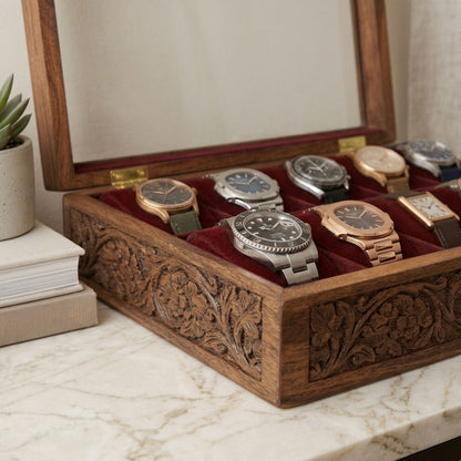 10 Watches – Carving – Glass Top – Hard Pillows