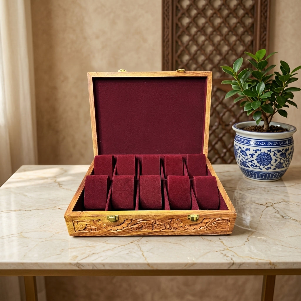 10 Watches – Carving – Wood Top – Hard Pillows
