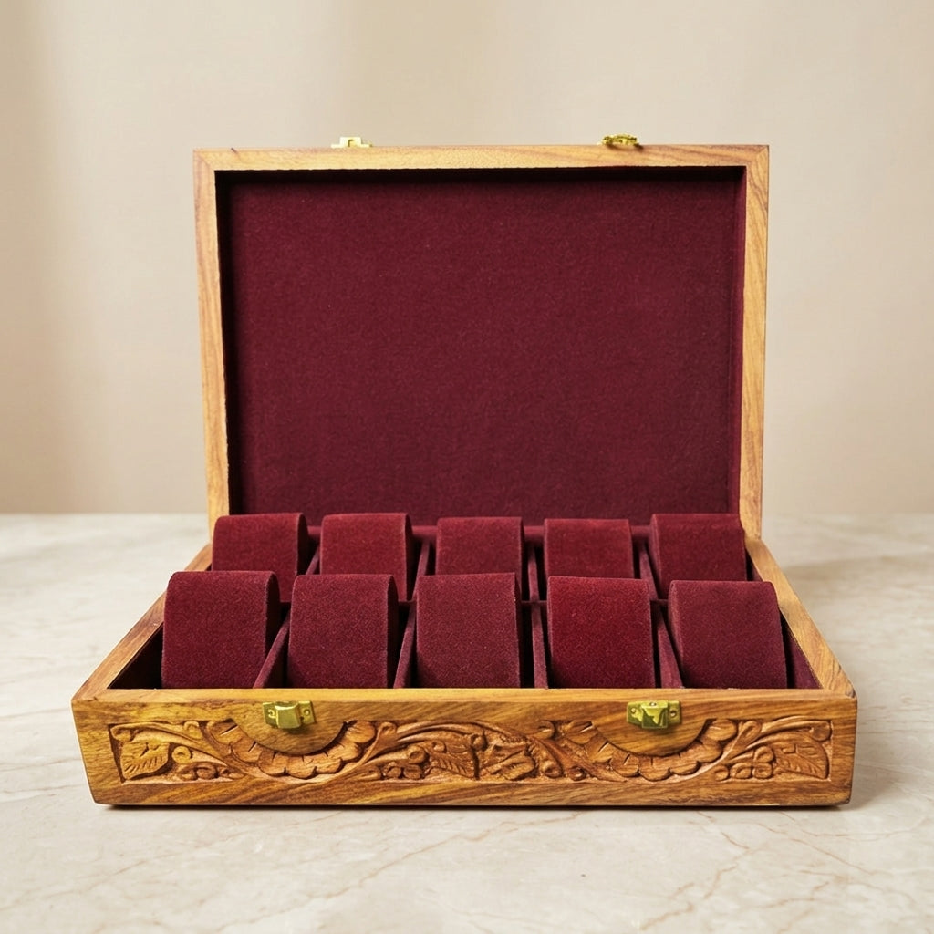 10 Watches – Carving – Wood Top – Hard Pillows