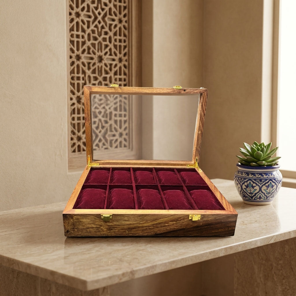 10 Watches – Golden Hinge – Glass Top