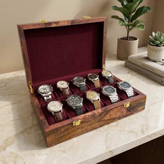 10 Watches – Golden Hinge – Wood Top