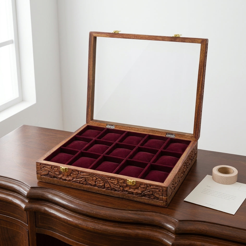15 Watches – Carving – Glass Top