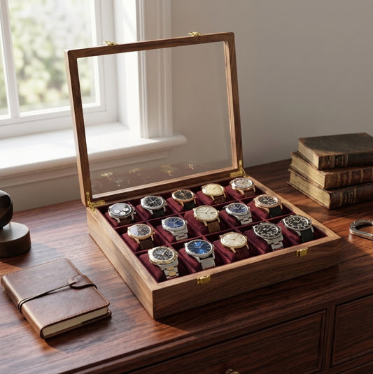 15 Watches – Golden Hinge – Glass Top