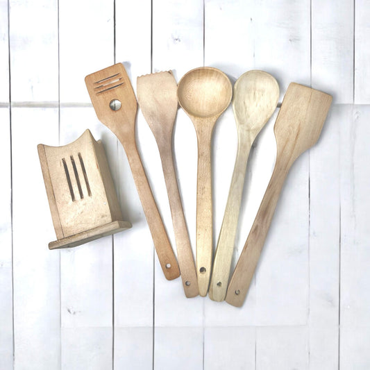 5 Set of Spoons - With Stand