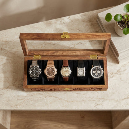 5 Watches – Carving – Glass Top – Black – Hard Pillows
