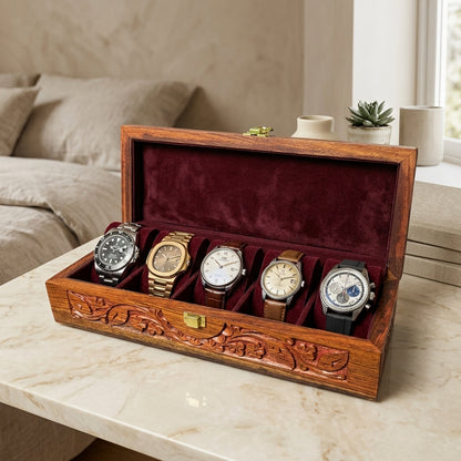 5 Watches – Carving – Wood Top – Hard Pillows