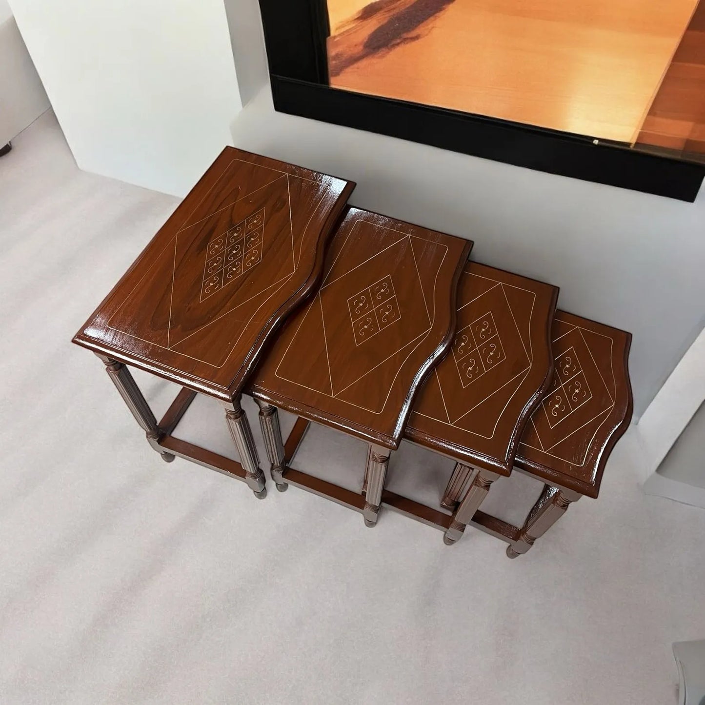 Nesting Table – Set of 4