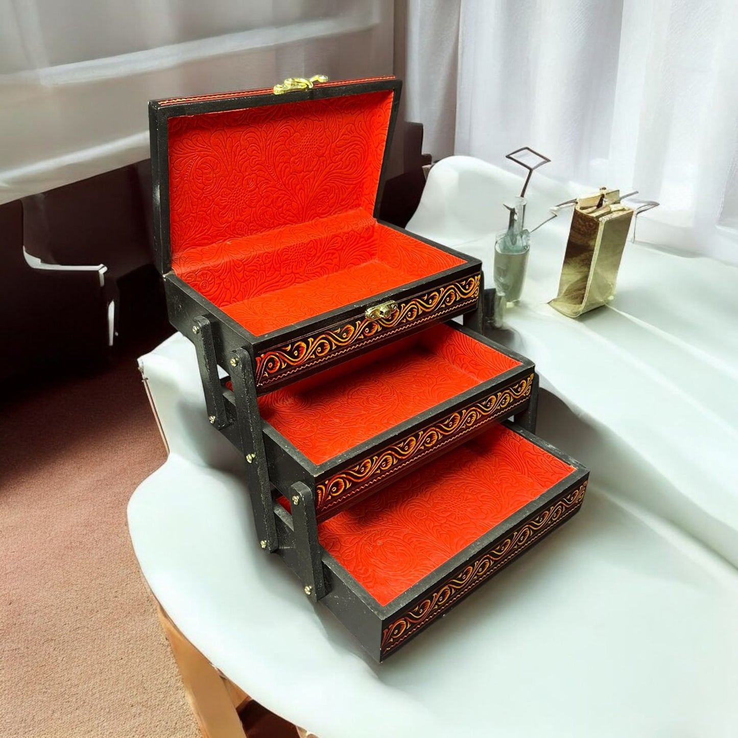 Tri Fold Jewelry Box – Naqshi