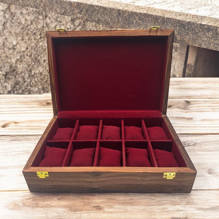 10 Watches – Plain – Wood Top