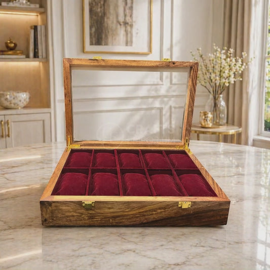 10 Watches – Golden Hinge – Glass Top