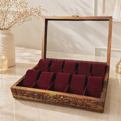 10 Watches – Carving – Glass Top – Hard Pillows