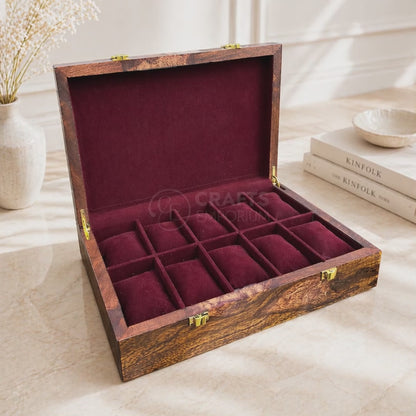 10 Watches – Golden Hinge – Wood Top