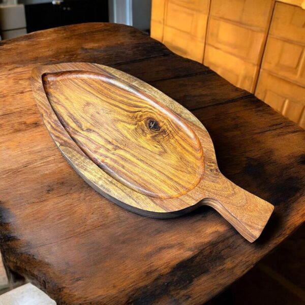 Wooden Platter - Leaf - 6"x14"
